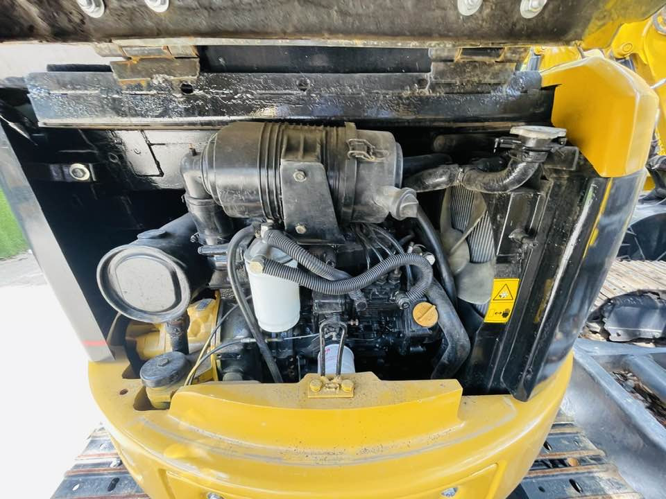 CAT 303C CR - Мини-экскаватор: фото 4 CAT 303C CR - Мини-экскаватор: фото 4