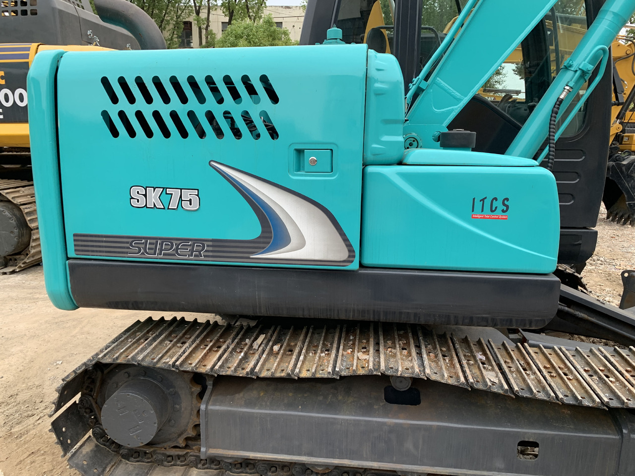 KOBELCO sk75-8 - Мини-экскаватор: фото 3 KOBELCO sk75-8 - Мини-экскаватор: фото 3