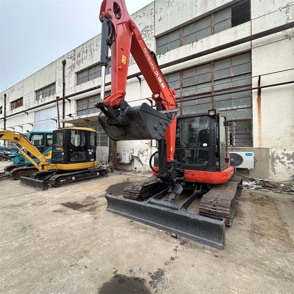 Kubota KX 163 - Гусеничный экскаватор: фото 2 Kubota KX 163 - Гусеничный экскаватор: фото 2