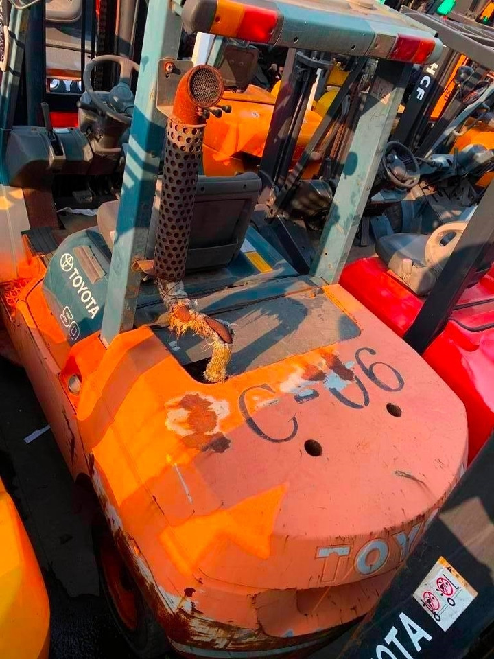 Toyota 7 FDA 50 - Дизельный погрузчик: фото 5 Toyota 7 FDA 50 - Дизельный погрузчик: фото 5