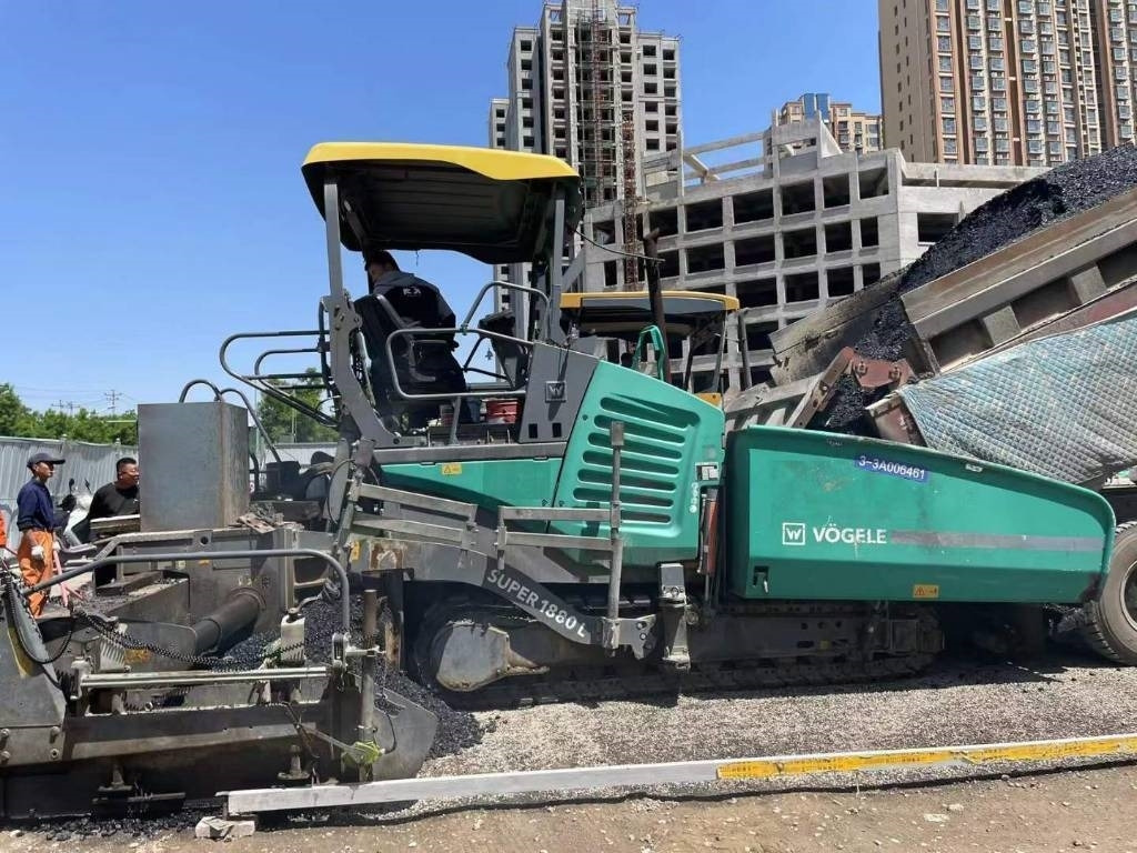 Vögele Super 1880L  - Асфальтоукладчик: фото 1 Vögele Super 1880L  - Асфальтоукладчик: фото 1