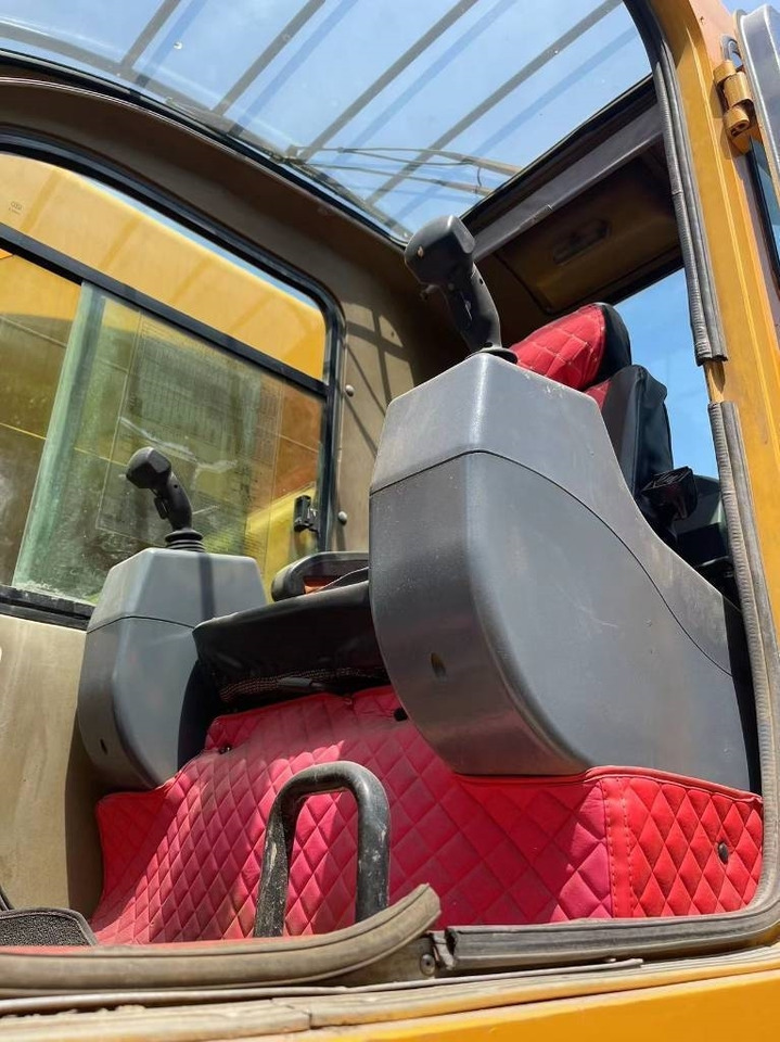 XCMG QY70K-II - Вседорожный кран: фото 5 XCMG QY70K-II - Вседорожный кран: фото 5