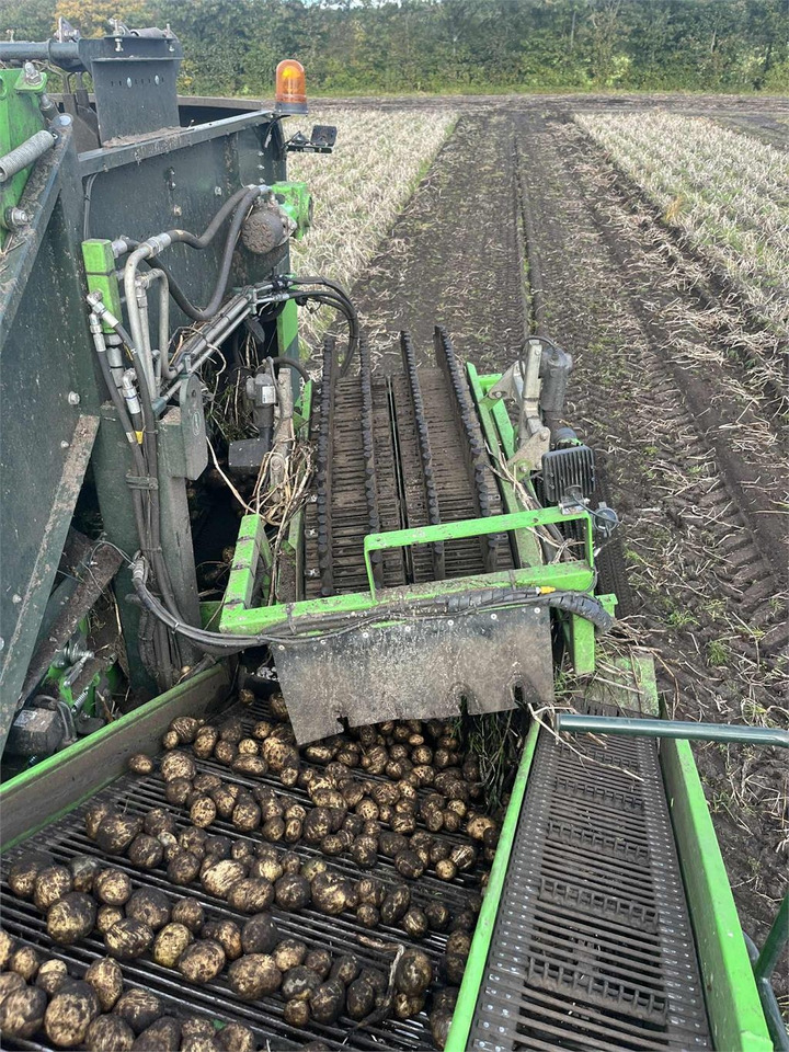 AVR 9200 CR - Картофелеуборочный комбайн: фото 4 AVR 9200 CR - Картофелеуборочный комбайн: фото 4