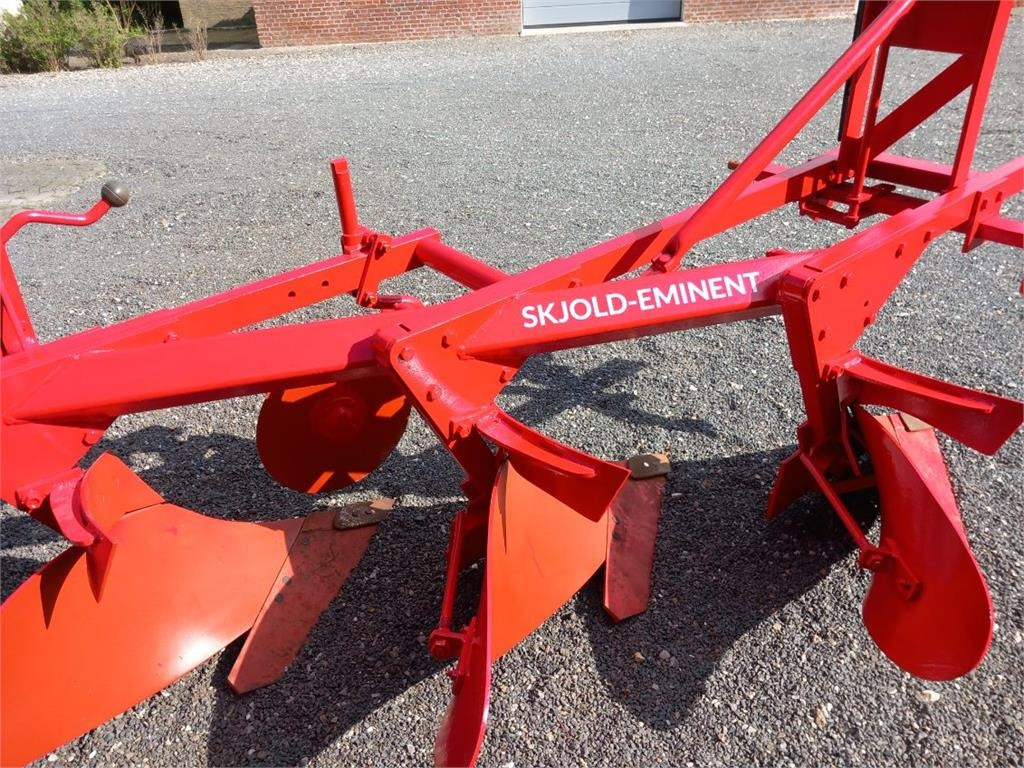 Kongskilde EMINENT 3 FURET - Плуг: фото 1 Kongskilde EMINENT 3 FURET - Плуг: фото 1