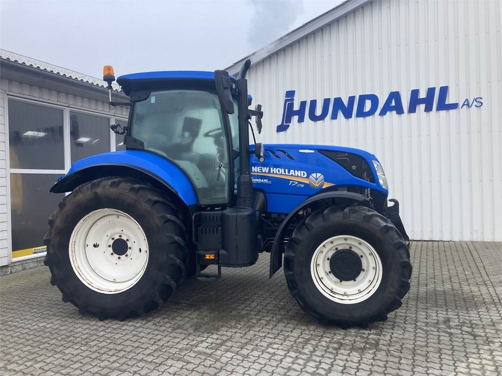 New Holland T7.175 AC MY 18 - Трактор: фото 1 New Holland T7.175 AC MY 18 - Трактор: фото 1