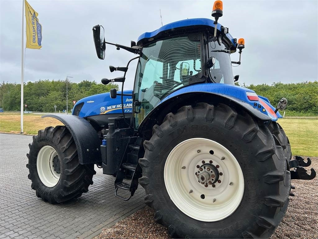 New Holland T7.270AC KEY - Трактор: фото 4 New Holland T7.270AC KEY - Трактор: фото 4
