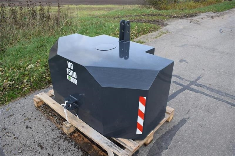- - - 1500 kilo J-Maskiner - Противовес для Сельскохозяйственной техники: фото 2 - - - 1500 kilo J-Maskiner - Противовес для Сельскохозяйственной техники: фото 2