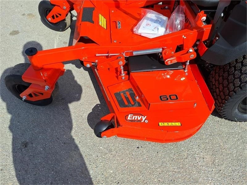 Ariens Zenith 60" (152 cm Klippe bredde) - Коммунальный трактор: фото 5 Ariens Zenith 60" (152 cm Klippe bredde) - Коммунальный трактор: фото 5