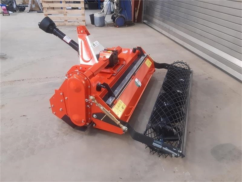 Boxer stennedlægningsfræser - Техника для обработки почвы: фото 1 Boxer stennedlægningsfræser - Техника для обработки почвы: фото 1