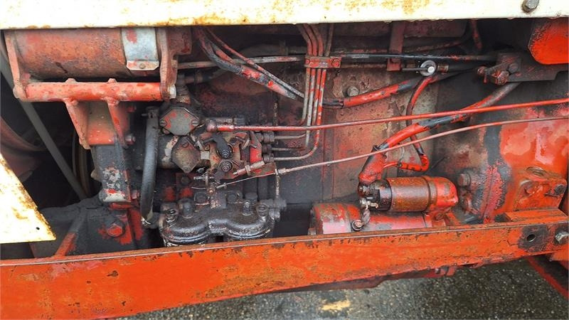 Case IH 824 - Трактор: фото 5 Case IH 824 - Трактор: фото 5