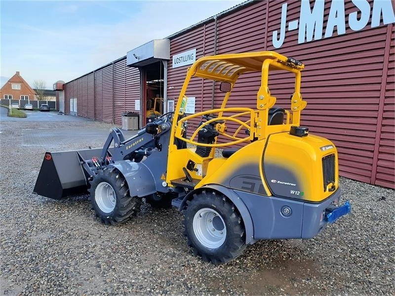Eurotrac W12 Eurotrac W12s m. mellem arm - Компактный фронтальный погрузчик: фото 4 Eurotrac W12 Eurotrac W12s m. mellem arm - Компактный фронтальный погрузчик: фото 4