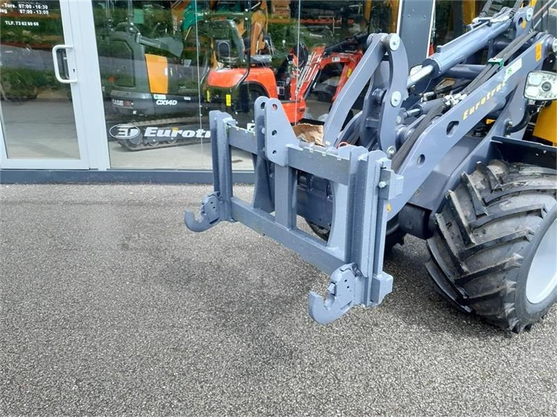 FK Machinery 3 PUNKTS OPHÆNG - Сцепное устройство для Строительной техники: фото 1 FK Machinery 3 PUNKTS OPHÆNG - Сцепное устройство для Строительной техники: фото 1