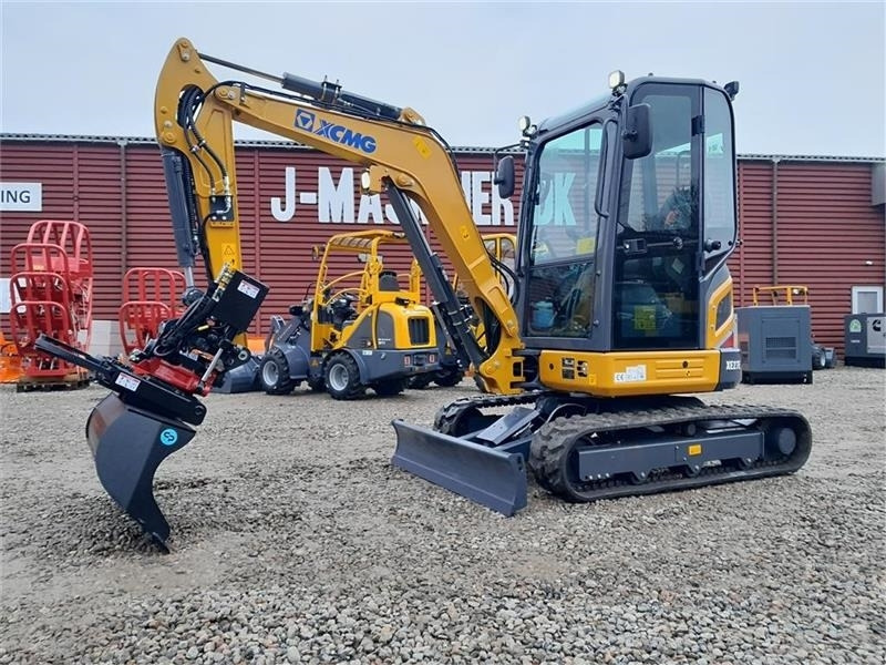 XCMG Xe27e Med rotortilt - Мини-экскаватор: фото 1 XCMG Xe27e Med rotortilt - Мини-экскаватор: фото 1