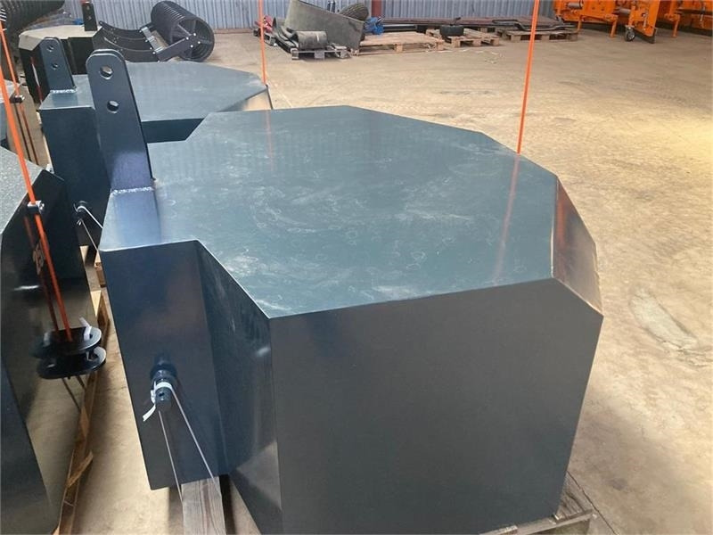 - - - j maskiner 2500KG - Противовес: фото 2 - - - j maskiner 2500KG - Противовес: фото 2