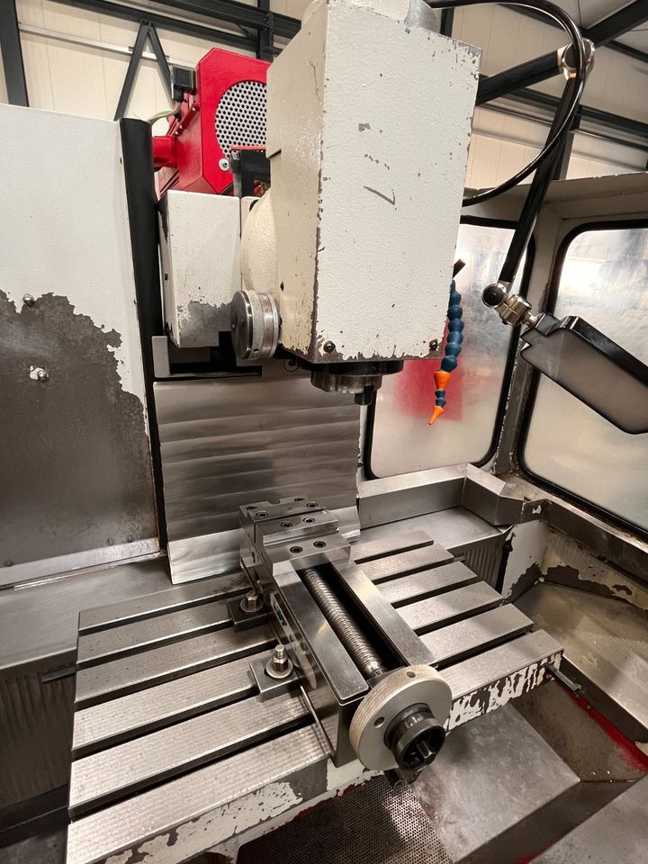 Werkzeugfräsmaschine Fräsmaschine KUNZMANN WF 4/3 TNC124 - Фрезерный станок по металлу: фото 4 Werkzeugfräsmaschine Fräsmaschine KUNZMANN WF 4/3 TNC124 - Фрезерный станок по металлу: фото 4