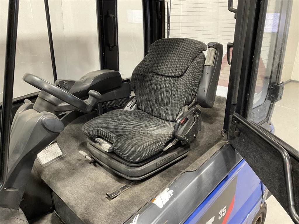 CAT EP35N  - Электропогрузчик: фото 5 CAT EP35N  - Электропогрузчик: фото 5