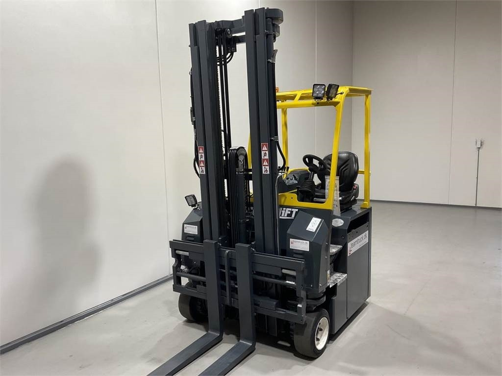 Combilift CBE3000 - Четырехсторонний погрузчик: фото 4 Combilift CBE3000 - Четырехсторонний погрузчик: фото 4