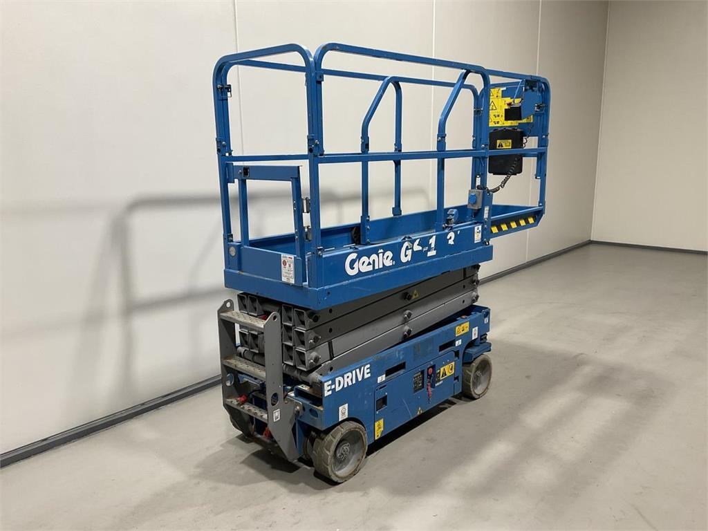 Genie GS-1932 - Ножничный подъемник: фото 3 Genie GS-1932 - Ножничный подъемник: фото 3