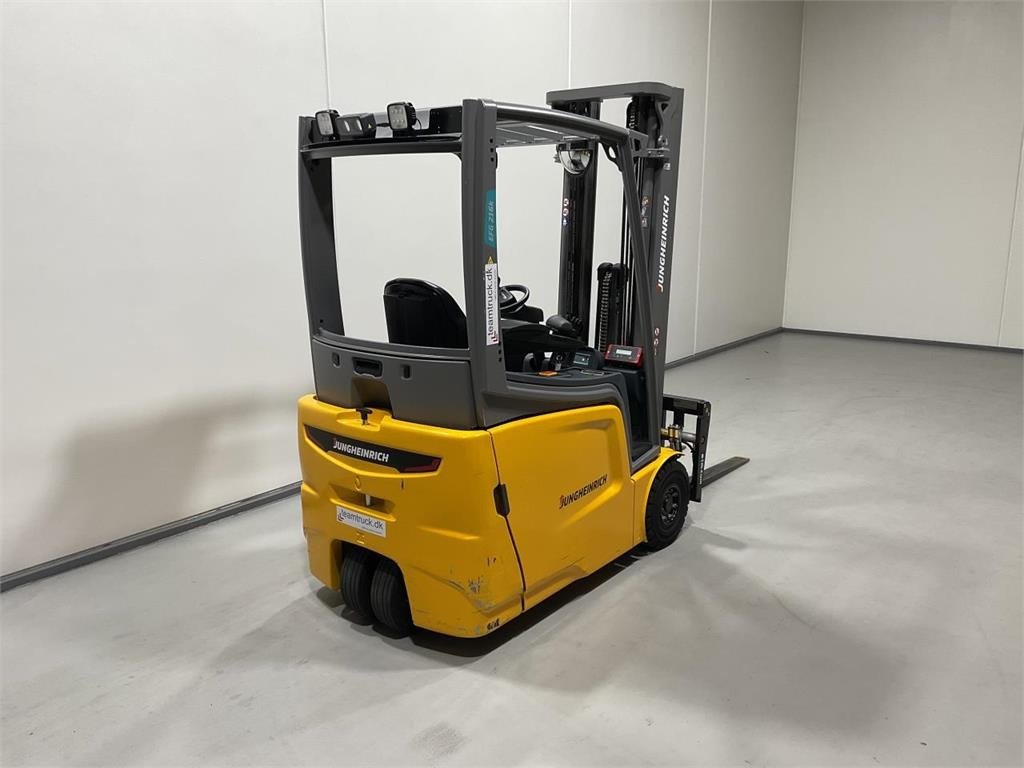 Jungheinrich EFG 216 K - Электропогрузчик: фото 2 Jungheinrich EFG 216 K - Электропогрузчик: фото 2