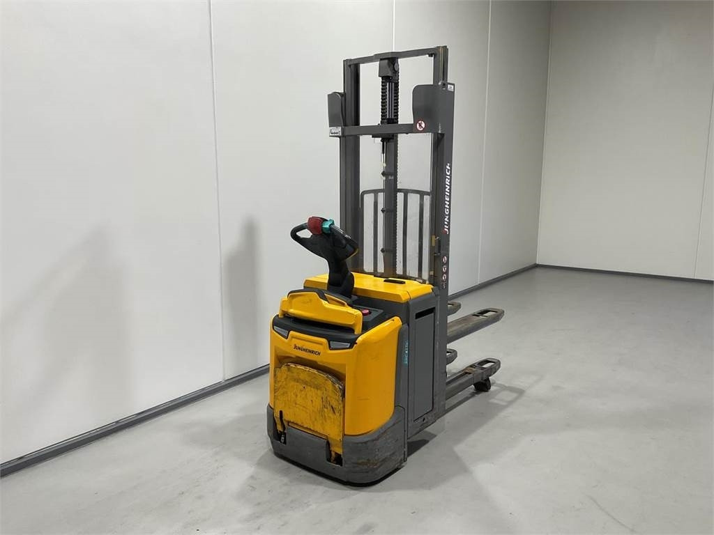 Jungheinrich ERC 212Z - Штабелер: фото 2 Jungheinrich ERC 212Z - Штабелер: фото 2