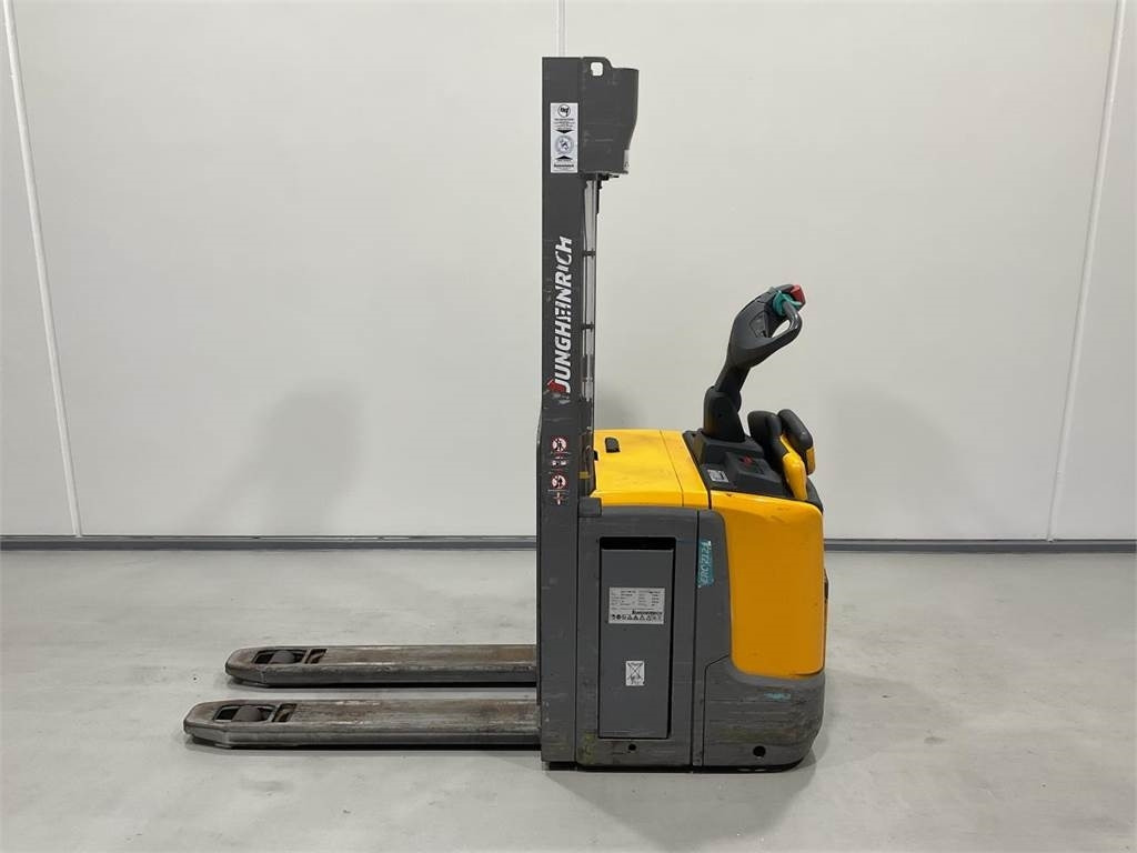 Jungheinrich ERC 212Z - Штабелер: фото 3 Jungheinrich ERC 212Z - Штабелер: фото 3