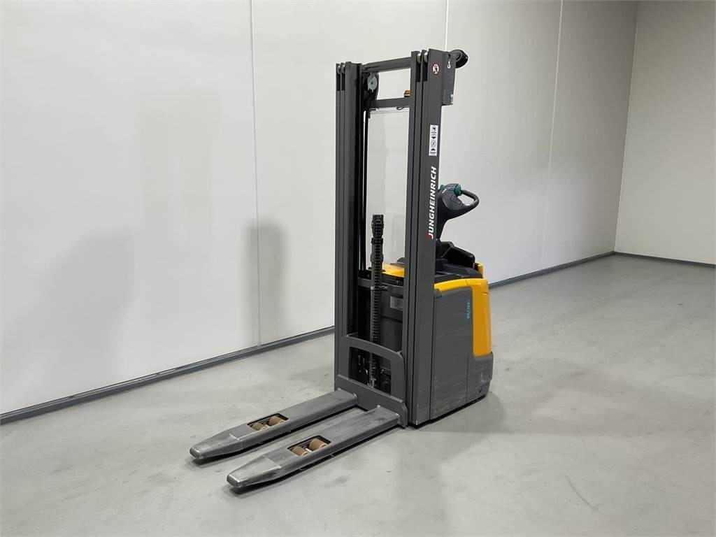 Jungheinrich ERC 214 - Штабелер: фото 4 Jungheinrich ERC 214 - Штабелер: фото 4