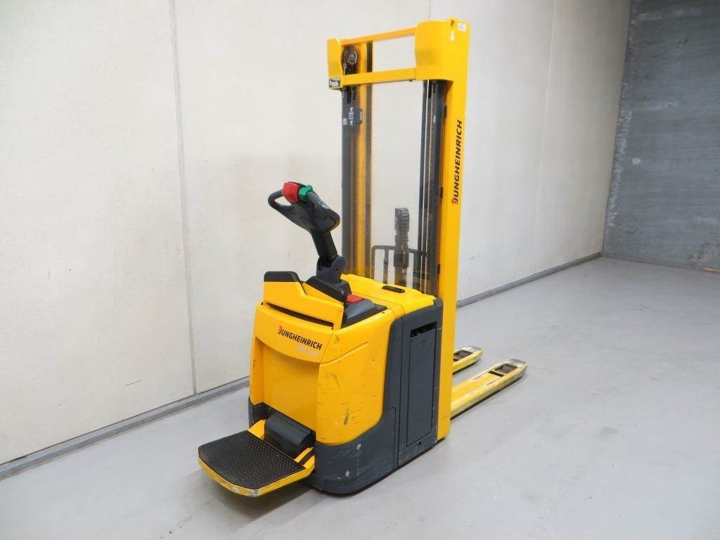 Jungheinrich ERC 214Z - Штабелер: фото 4 Jungheinrich ERC 214Z - Штабелер: фото 4