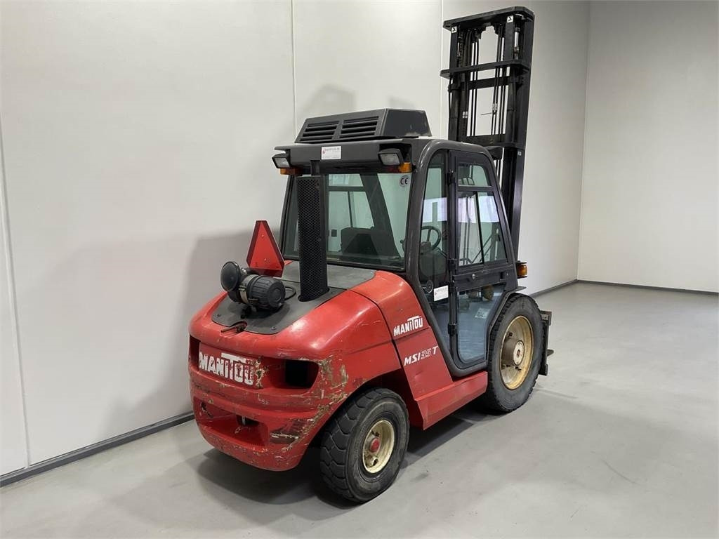 Manitou MSI 35T - Внедорожный погрузчик: фото 2 Manitou MSI 35T - Внедорожный погрузчик: фото 2