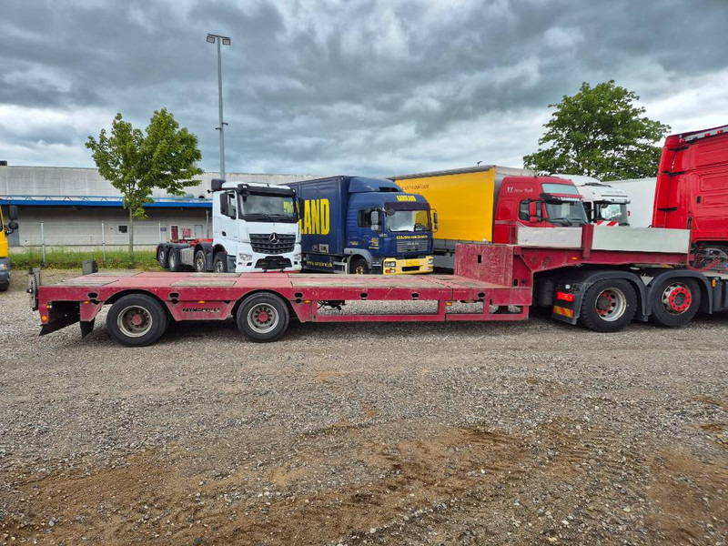 Faymonville 2 axle hydraulic steering // Machinetrailer - Низкорамный полуприцеп: фото 2 Faymonville 2 axle hydraulic steering // Machinetrailer - Низкорамный полуприцеп: фото 2