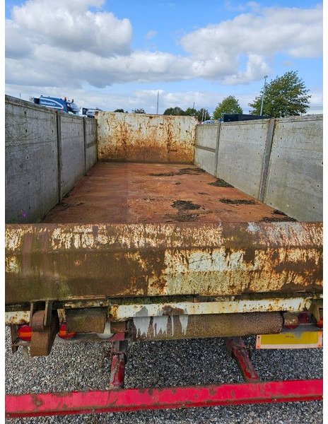 KEL-BERG 2 axle // wire // 3-way tip // radiocontrol - Прицеп-контейнеровоз/ Сменный кузов: фото 4 KEL-BERG 2 axle // wire // 3-way tip // radiocontrol - Прицеп-контейнеровоз/ Сменный кузов: фото 4