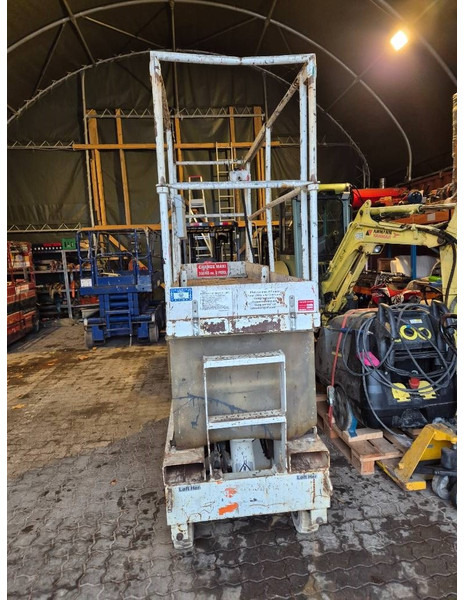 Pinguely Haulotte H800E // 2 personers - Ножничный подъемник: фото 3 Pinguely Haulotte H800E // 2 personers - Ножничный подъемник: фото 3