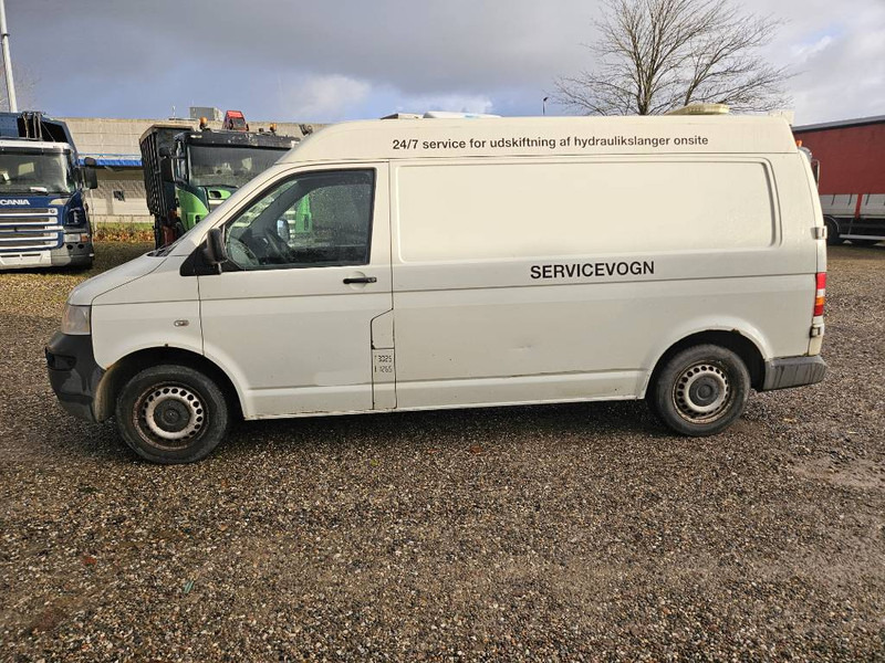 Volkswagen Transporter 1,9 TDi 102 hp - Фургон с закрытым кузовом: фото 2 Volkswagen Transporter 1,9 TDi 102 hp - Фургон с закрытым кузовом: фото 2