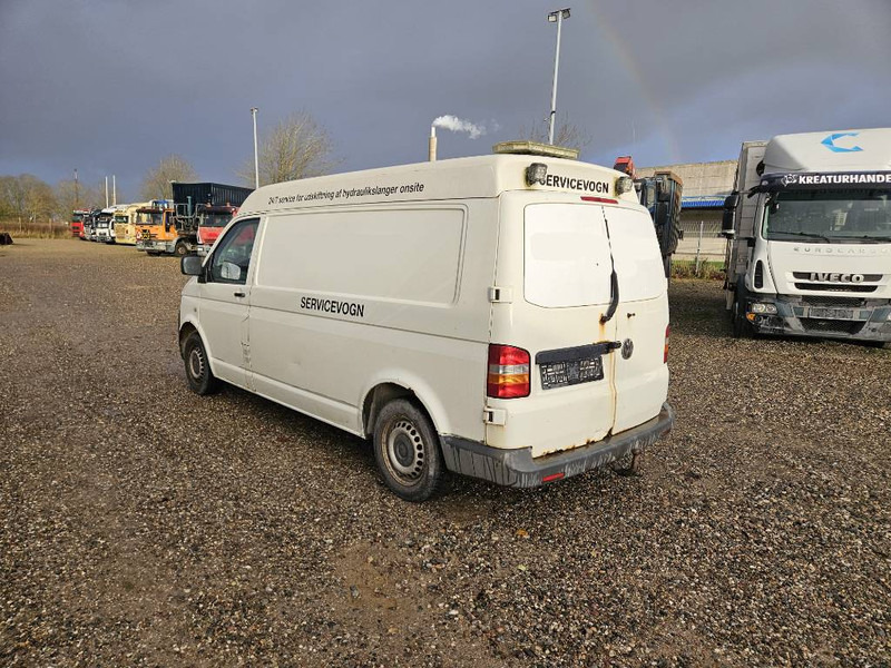 Volkswagen Transporter 1,9 TDi 102 hp - Легковой фургон: фото 3 Volkswagen Transporter 1,9 TDi 102 hp - Легковой фургон: фото 3