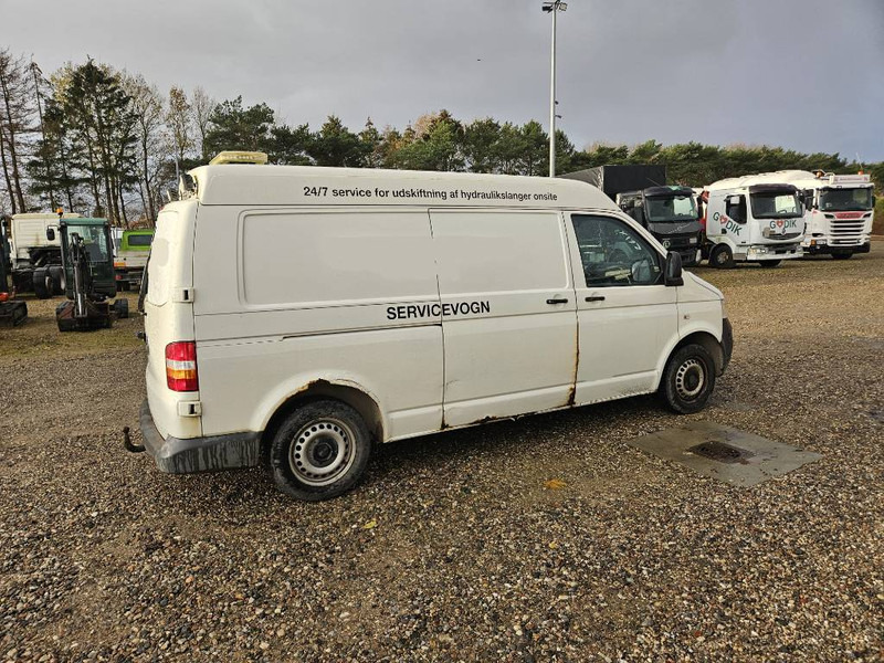Volkswagen Transporter 1,9 TDi 102 hp - Легковой фургон: фото 5 Volkswagen Transporter 1,9 TDi 102 hp - Легковой фургон: фото 5