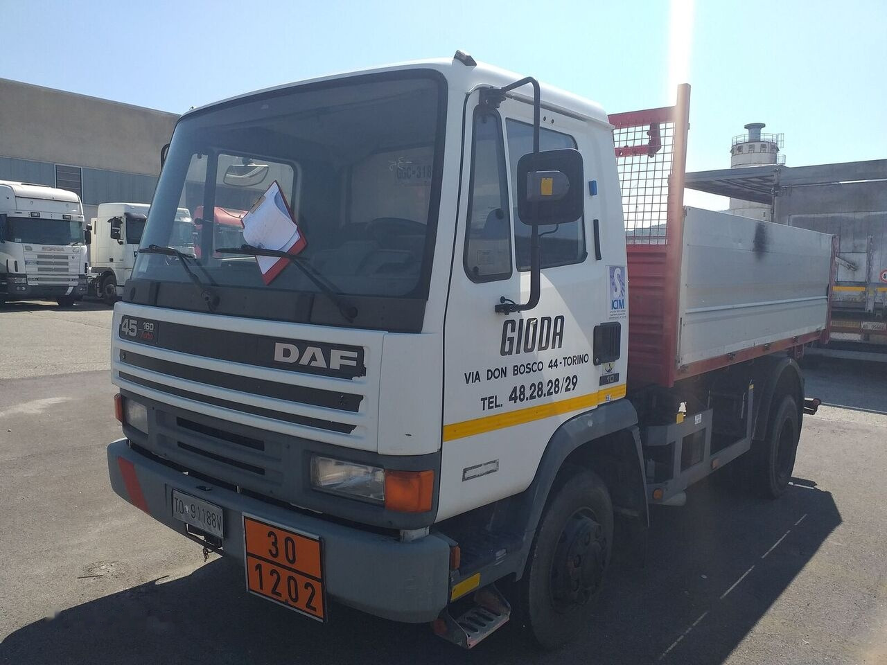 DAF AE 45 - Самосвал: фото 1 DAF AE 45 - Самосвал: фото 1