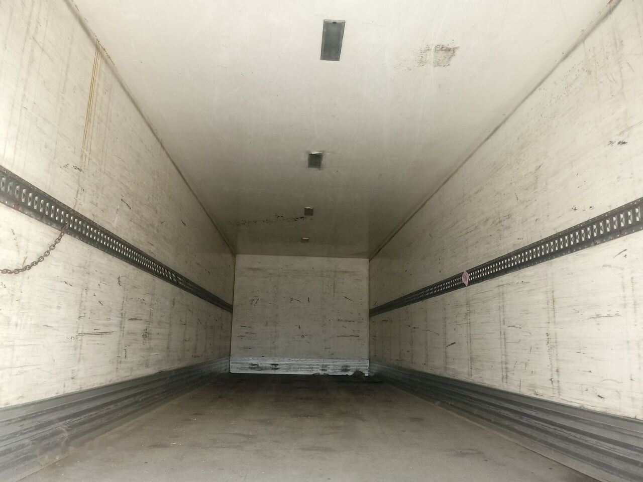 Грузовик с закрытым кузовом IVECO EUROTEK 260E31Y/PS: фото 12
