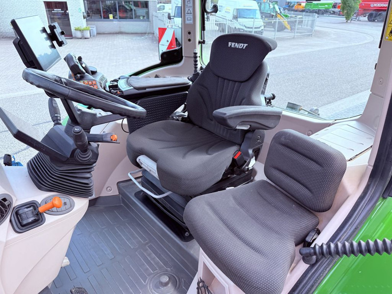 Fendt 718 Vario PowerPlus ONE - Трактор: фото 3 Fendt 718 Vario PowerPlus ONE - Трактор: фото 3