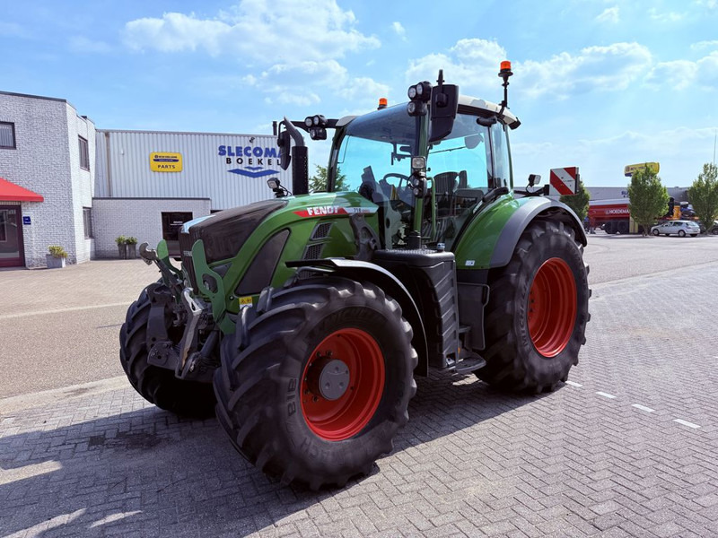 Fendt 718 Vario PowerPlus ONE - Трактор: фото 5 Fendt 718 Vario PowerPlus ONE - Трактор: фото 5