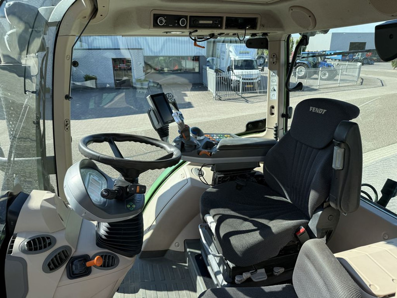 Fendt 720 S4 Vario PowerPlus - Трактор: фото 5 Fendt 720 S4 Vario PowerPlus - Трактор: фото 5