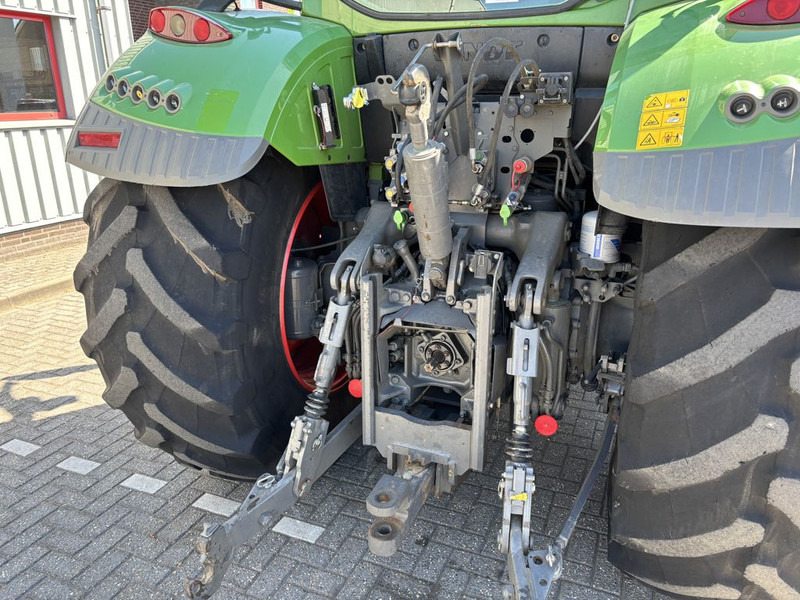 Трактор Fendt 724 S4 Profi Plus: фото 10