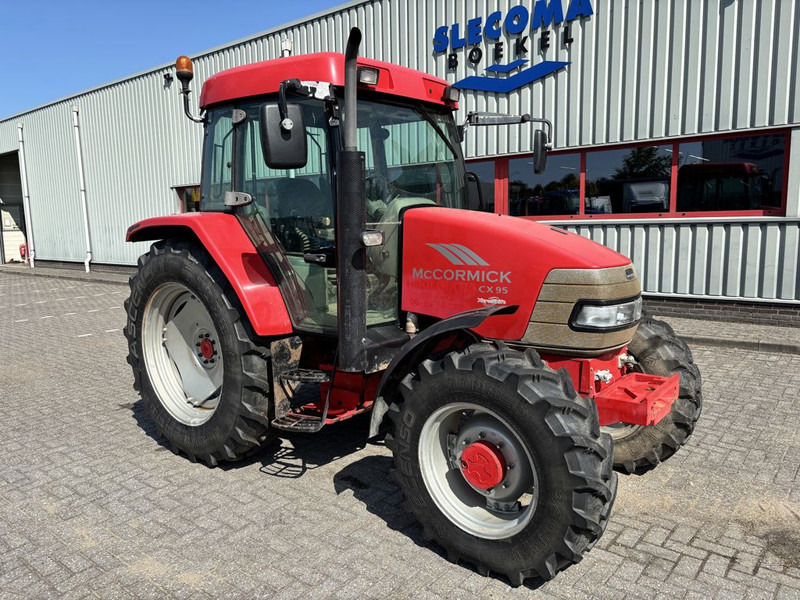 Mc Cormick CX95 - Трактор: фото 4 Mc Cormick CX95 - Трактор: фото 4