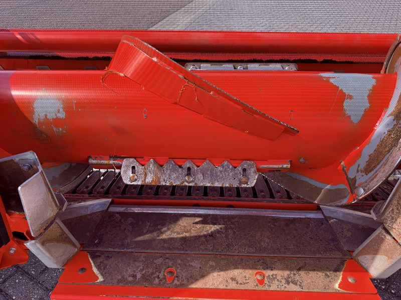 Kemper PICKUP C3003 fit New Holland FR - Навесное оборудование: фото 4 Kemper PICKUP C3003 fit New Holland FR - Навесное оборудование: фото 4