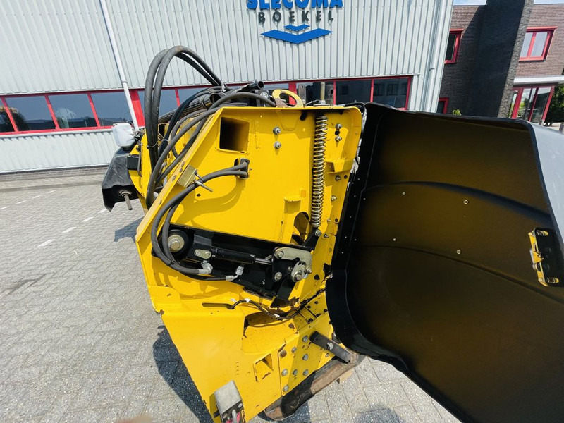 New Holland 273 FP - Оборудование для кормоуборочного комбайна: фото 4 New Holland 273 FP - Оборудование для кормоуборочного комбайна: фото 4