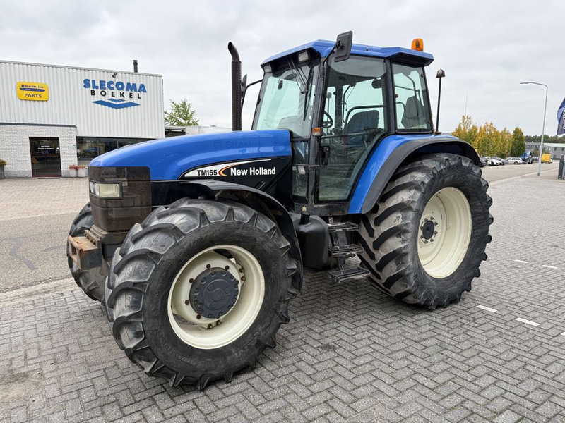 New Holland 8360 Range Command - Трактор: фото 1 New Holland 8360 Range Command - Трактор: фото 1