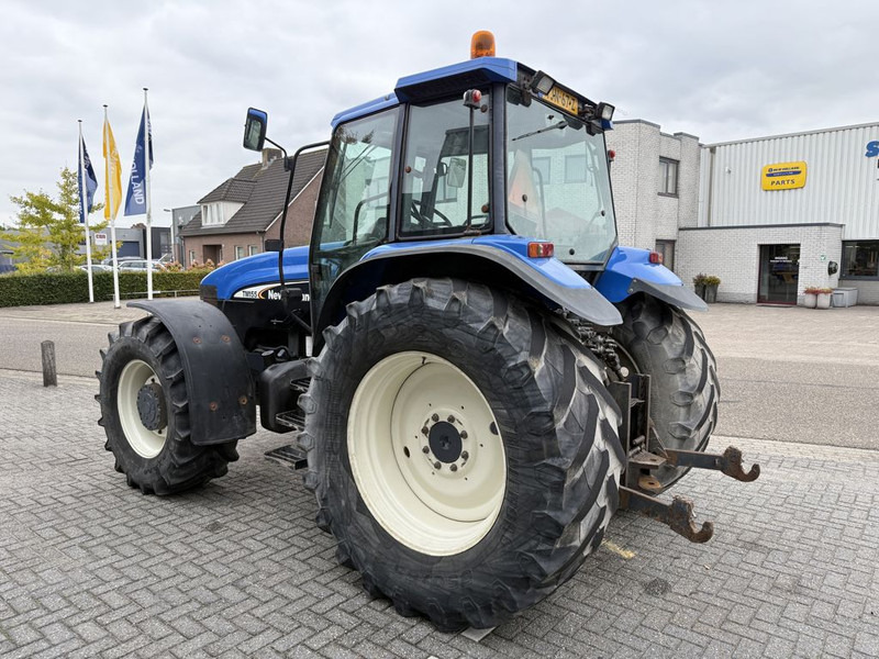 New Holland 8360 Range Command - Трактор: фото 2 New Holland 8360 Range Command - Трактор: фото 2