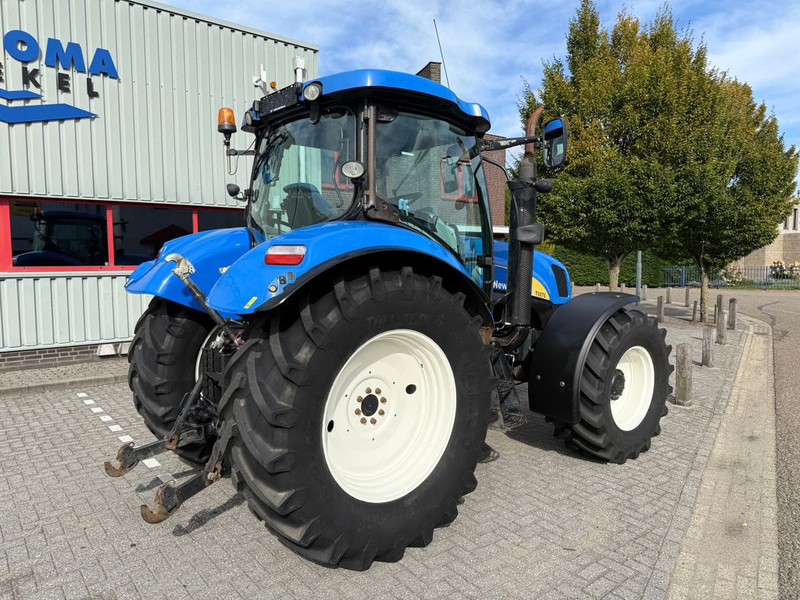 New Holland T6070 Elite - Трактор: фото 4 New Holland T6070 Elite - Трактор: фото 4