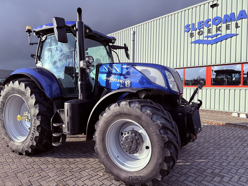 New Holland T7.270 AC Stage V Blue Power - Трактор: фото 3 New Holland T7.270 AC Stage V Blue Power - Трактор: фото 3