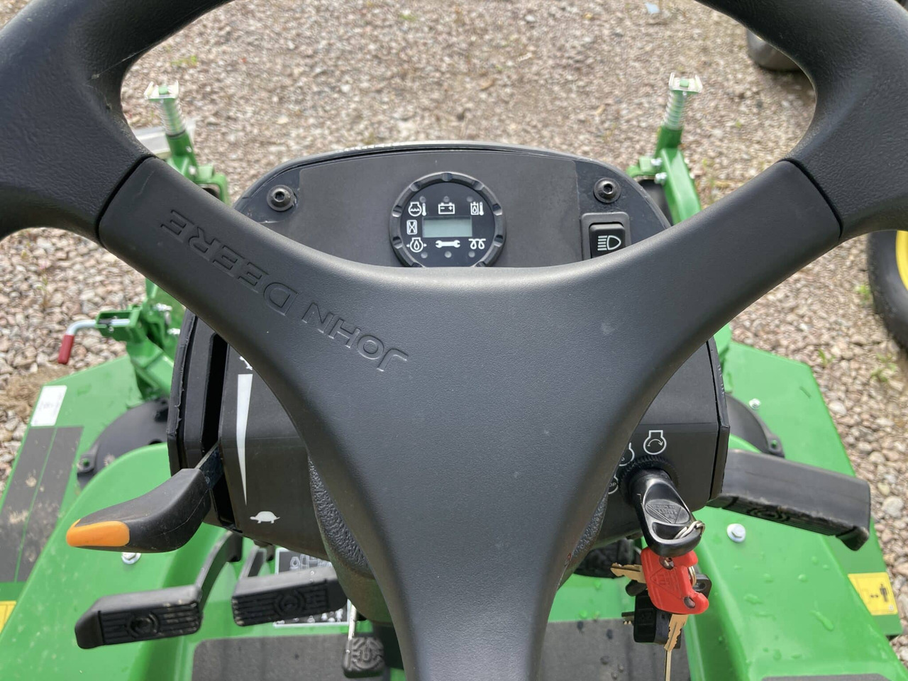 Новый Газонокосилка John Deere 1550 front mower: фото 11