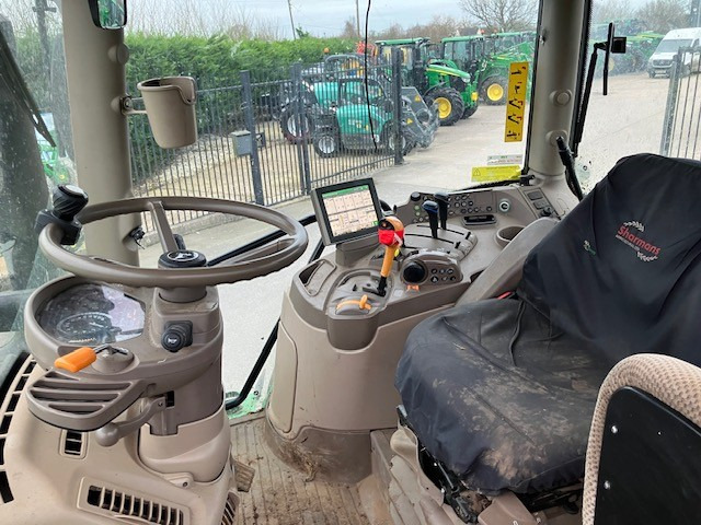 Трактор John Deere 6145R: фото 6