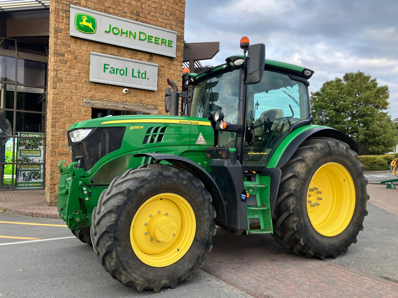 John Deere 6155R - Трактор: фото 1 John Deere 6155R - Трактор: фото 1